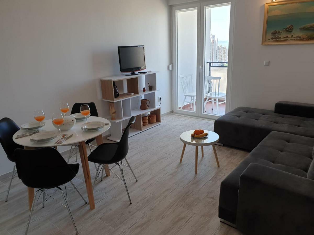 Apartment Ana สปลิท ภายนอก รูปภาพ